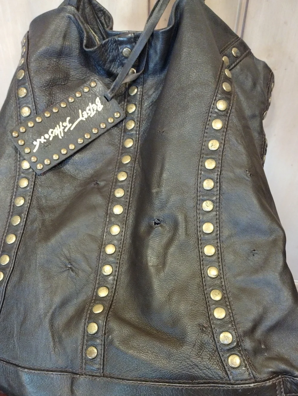 🩷 Y2K Betsey Johnson Brown Leather Slouchy Studded Hobo Bag